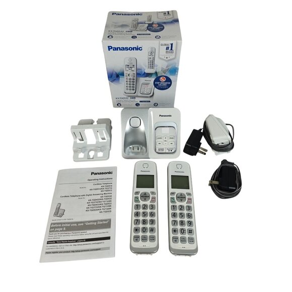 Panasonic KX-TGD532 White Digital Cordless Phone System Answering Machine - Picture 1 of 9